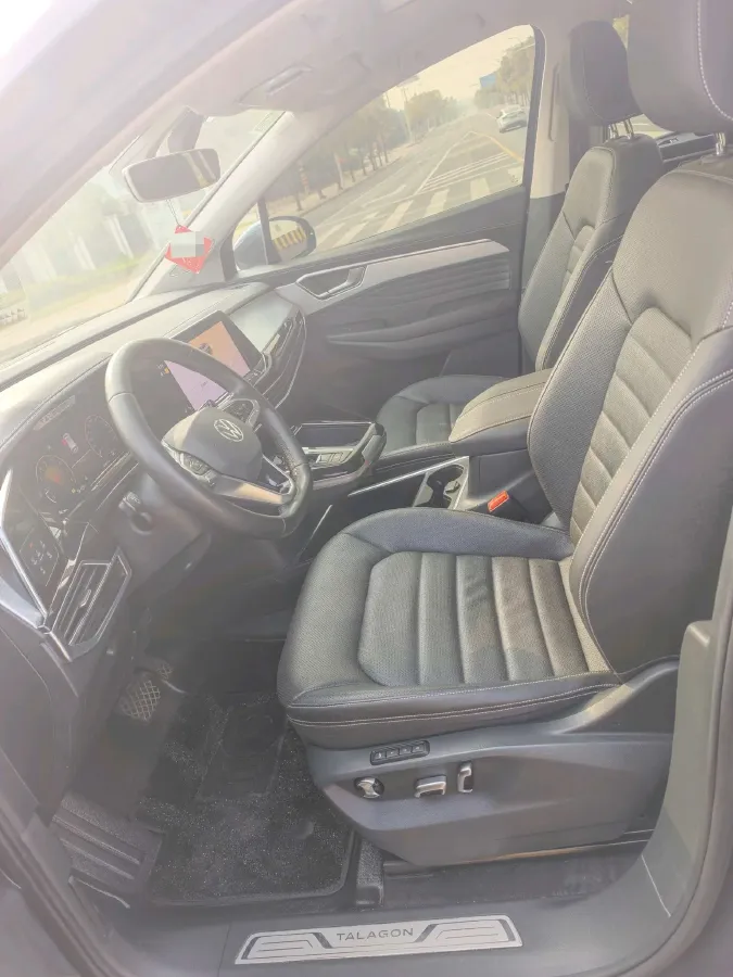 2021 Volkswagen Talagon 2.0T 186HP L4 7DCT,autocango,china used car exporter,china ev exporter,chinese used car exporter,chinese used ev exporter