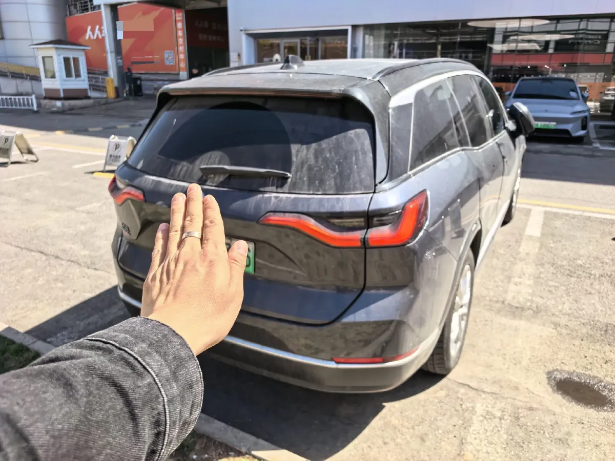 2022 NIO ES8 BEV 100KWH,autocango,china used car exporter,china ev exporter,chinese used car exporter,chinese used ev exporter