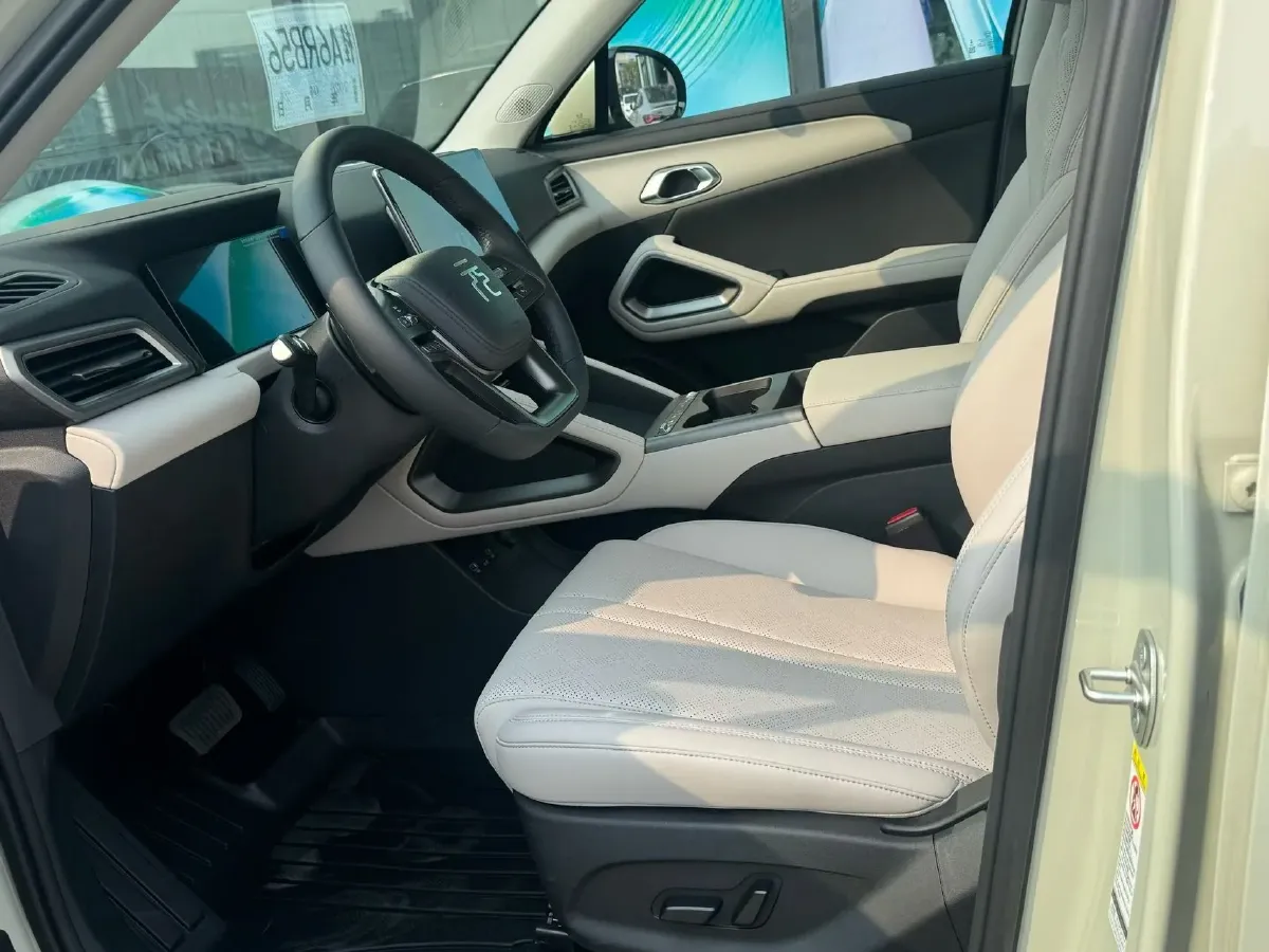 2025 BYD YuanUP BEV 45.12KWH,autocango,china used car exporter,china ev exporter,chinese used car exporter,chinese used ev exporter