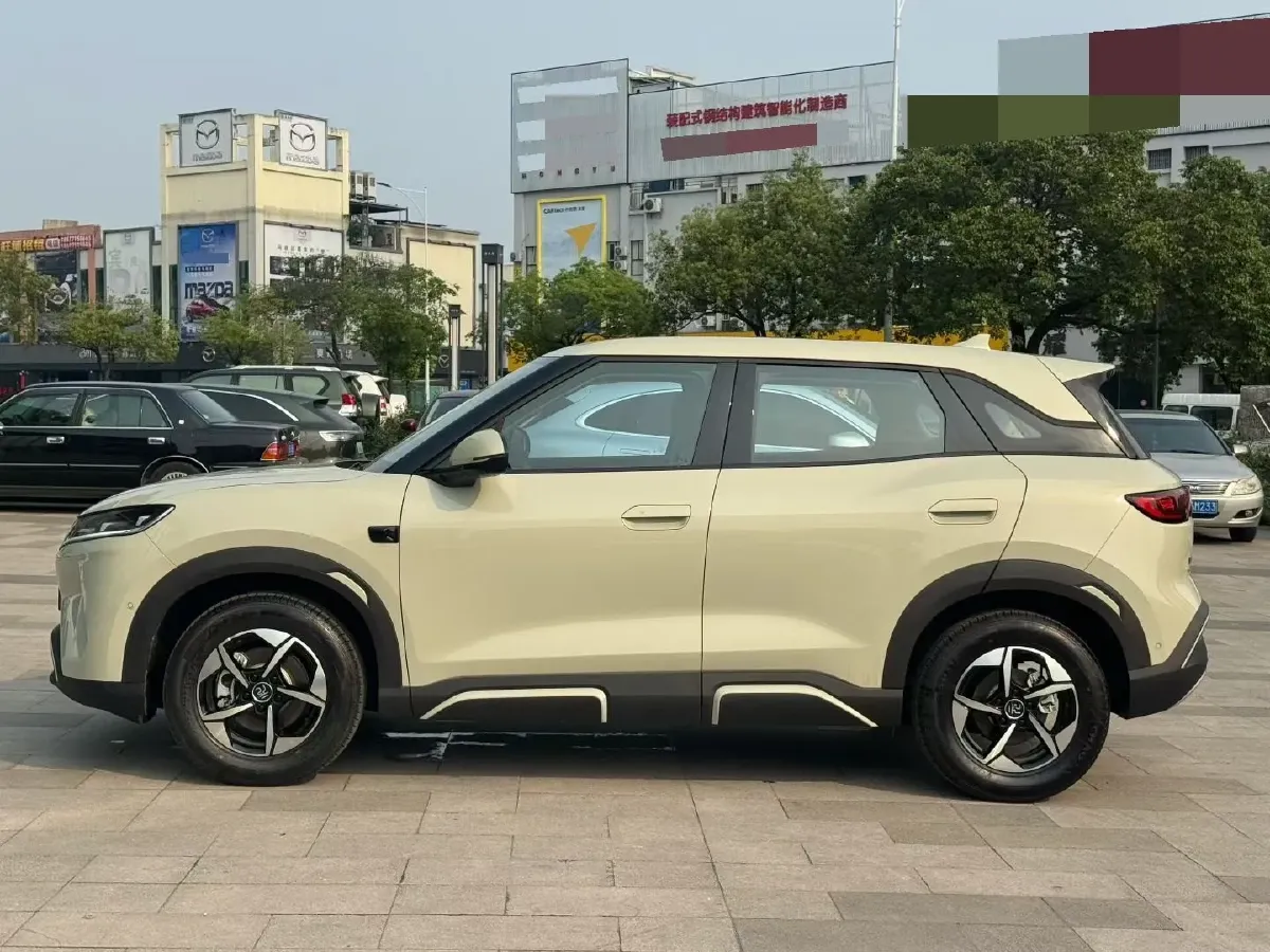 2025 BYD YuanUP BEV 45.12KWH,autocango,china used car exporter,china ev exporter,chinese used car exporter,chinese used ev exporter