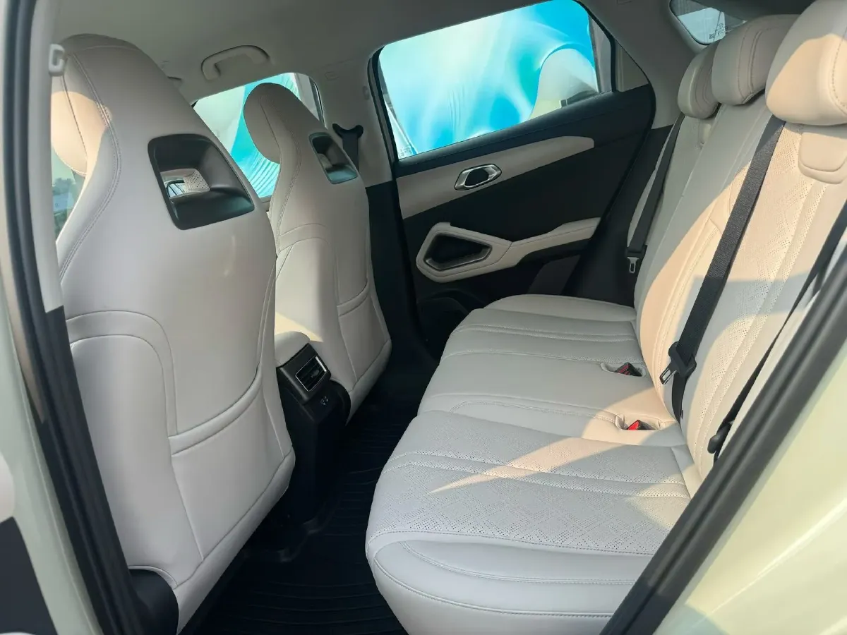 2025 BYD YuanUP BEV 45.12KWH,autocango,china used car exporter,china ev exporter,chinese used car exporter,chinese used ev exporter