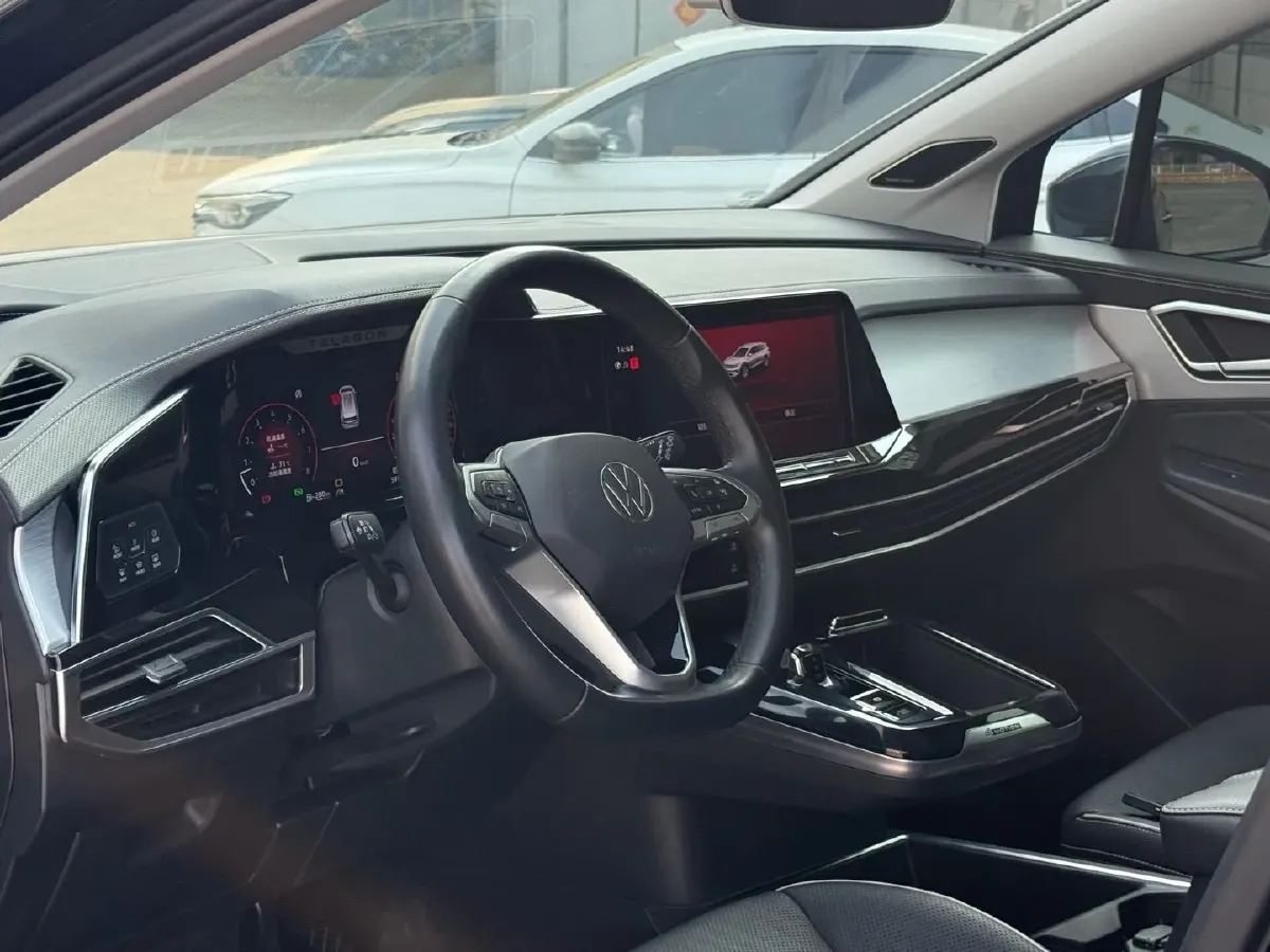 2022 Volkswagen Talagon 2.5T 299HP V6 7DCT,autocango,china used car exporter,china ev exporter,chinese used car exporter,chinese used ev exporter