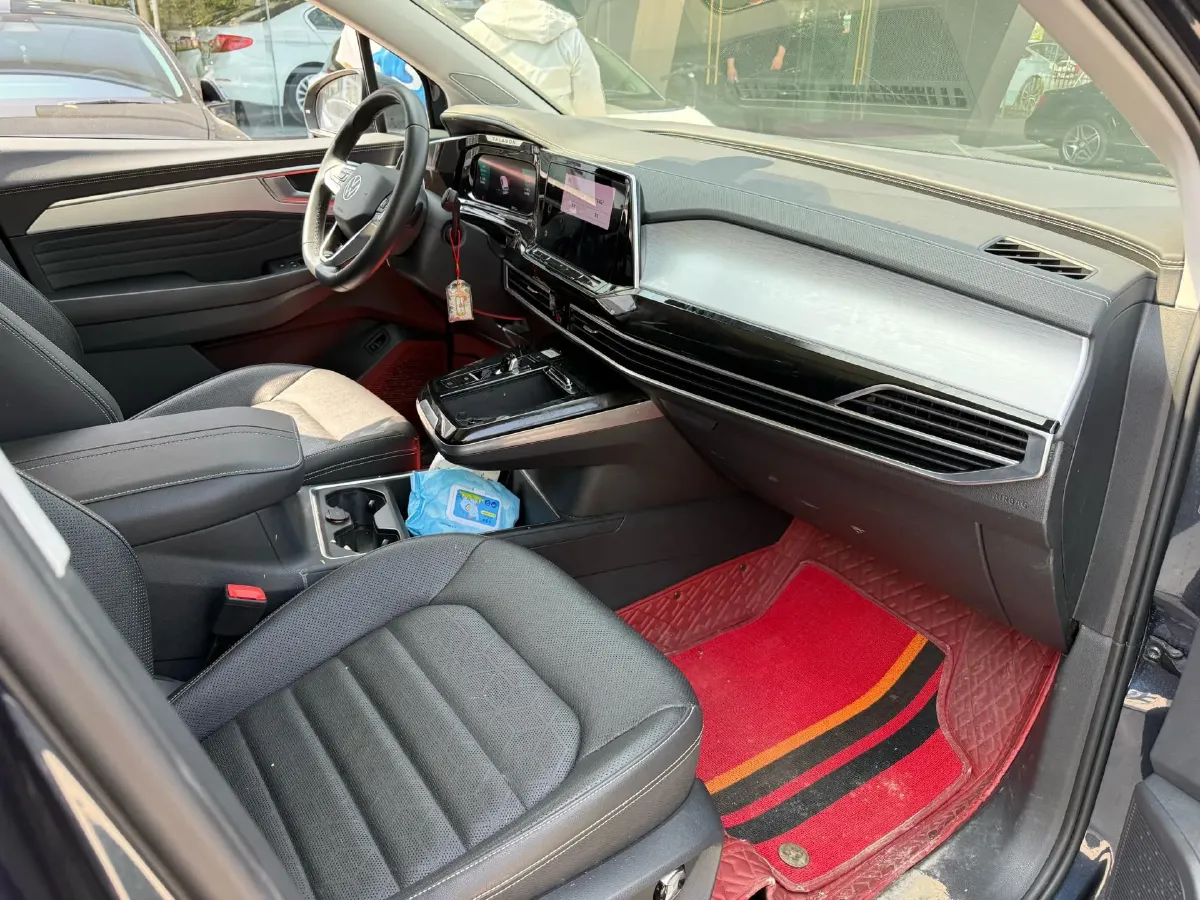 2021 Volkswagen Talagon 2.0T 186HP L4 7DCT,autocango,china used car exporter,china ev exporter,chinese used car exporter,chinese used ev exporter