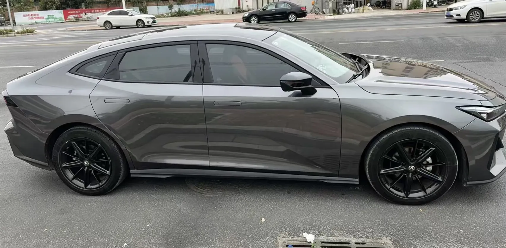 2022 ChangAn UNI-V 1.5T 188HP L4 7DCT,autocango,china used car exporter,china ev exporter,chinese used car exporter,chinese used ev exporter