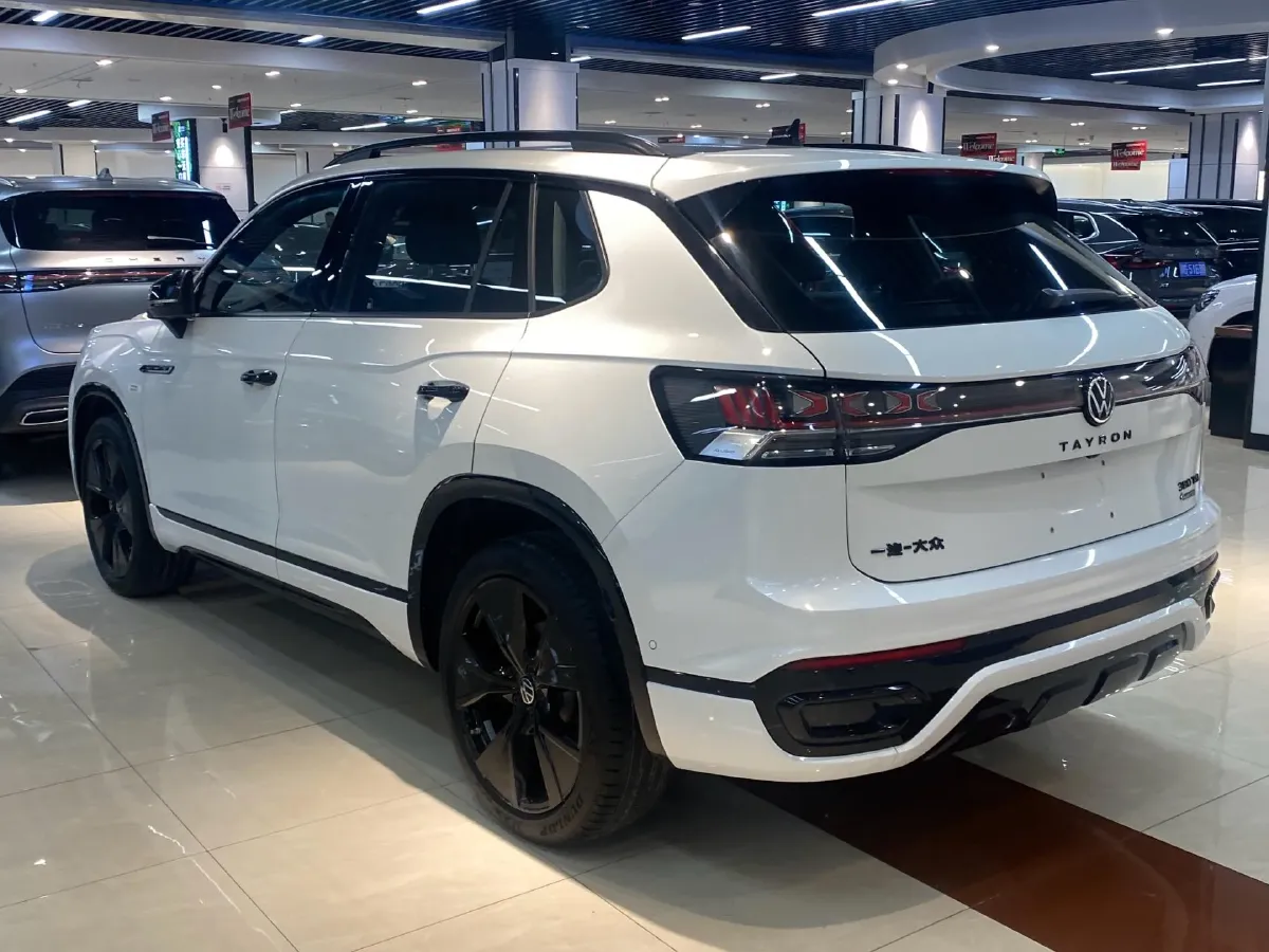 2023 Volkswagen Tayron 2.0T 220HP L4 7DCT,autocango,china used car exporter,china ev exporter,chinese used car exporter,chinese used ev exporter