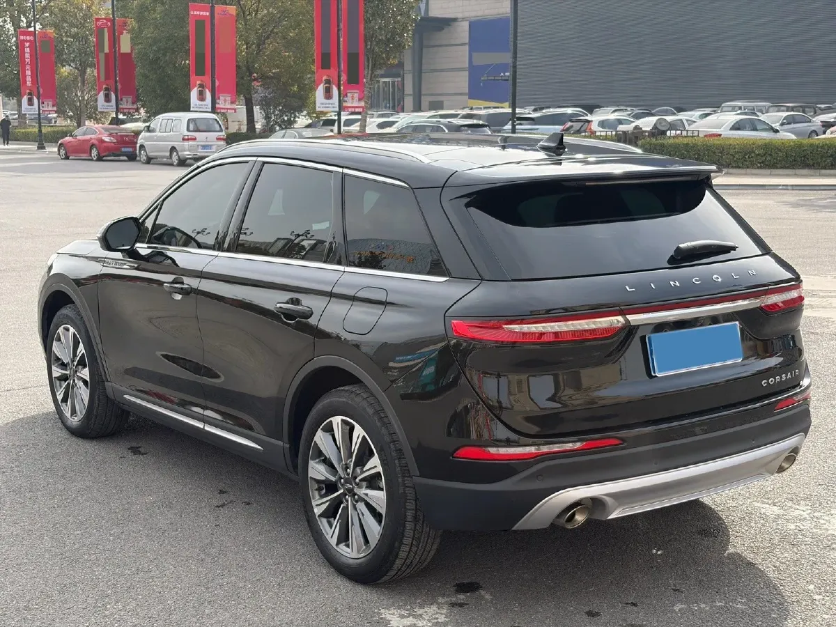 2022 Lincoln Corsair 2.0T 245HP L4 8AT,autocango,china used car exporter,china ev exporter,chinese used car exporter,chinese used ev exporter