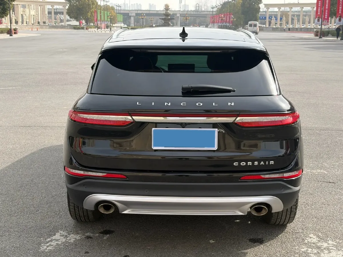 2022 Lincoln Corsair 2.0T 245HP L4 8AT,autocango,china used car exporter,china ev exporter,chinese used car exporter,chinese used ev exporter