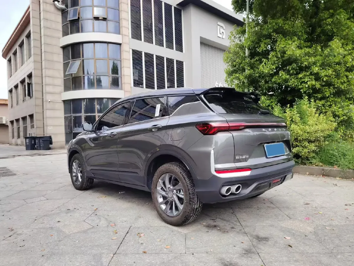 2025 Geely Coolray 1.5T 181HP L4 7DCT,autocango,china used car exporter,china ev exporter,chinese used car exporter,chinese used ev exporter