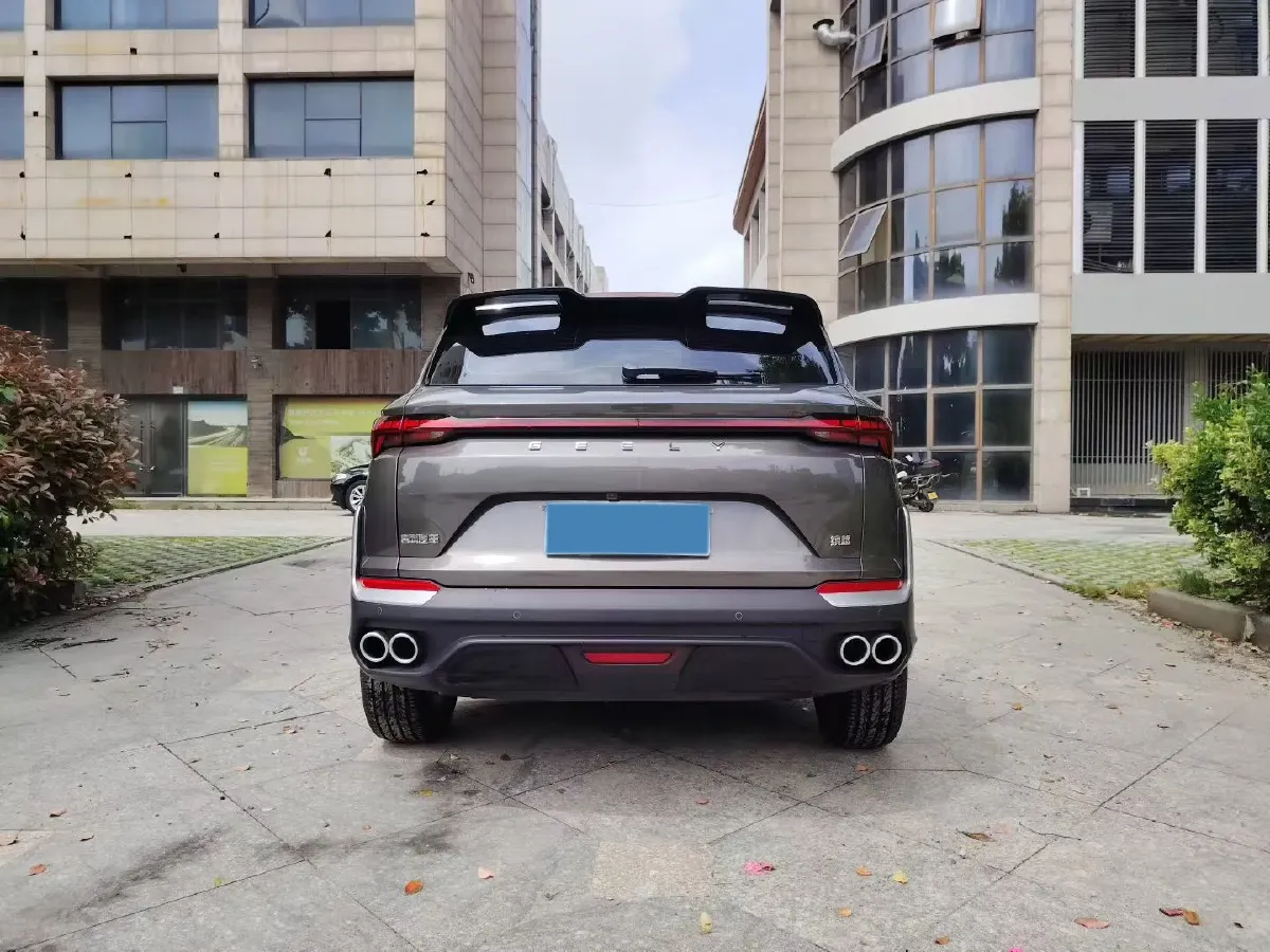 2025 Geely Coolray 1.5T 181HP L4 7DCT,autocango,china used car exporter,china ev exporter,chinese used car exporter,chinese used ev exporter