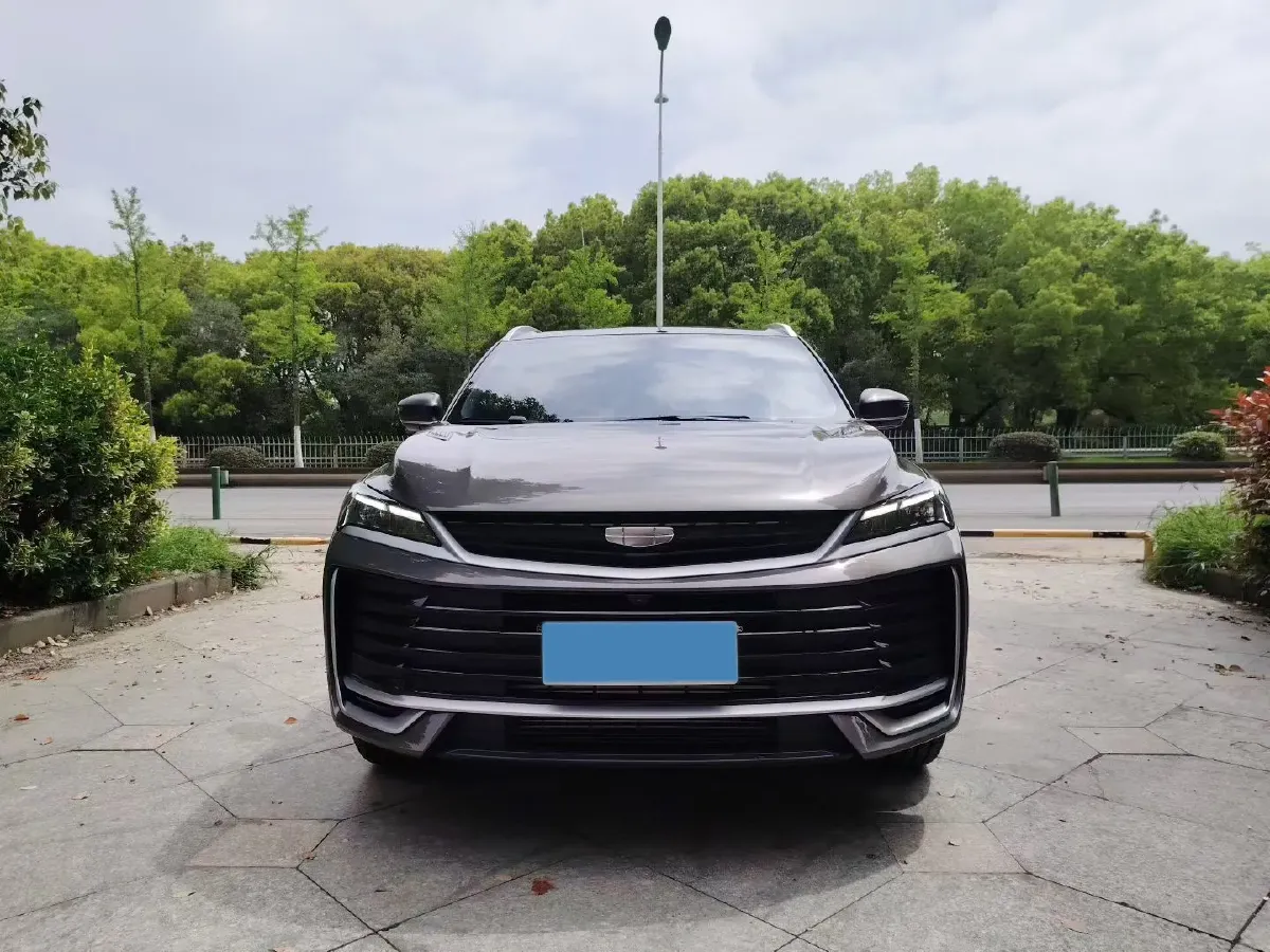 2025 Geely Coolray 1.5T 181HP L4 7DCT,autocango,china used car exporter,china ev exporter,chinese used car exporter,chinese used ev exporter