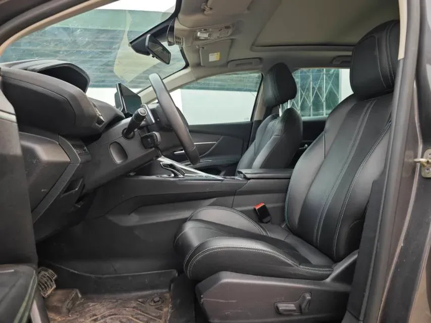 2021 Peugeot 4008 1.6T 170HP L4 8AT,autocango,china used car exporter,china ev exporter,chinese used car exporter,chinese used ev exporter