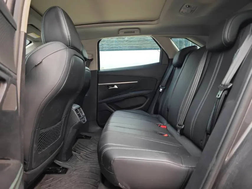 2021 Peugeot 4008 1.6T 170HP L4 8AT,autocango,china used car exporter,china ev exporter,chinese used car exporter,chinese used ev exporter