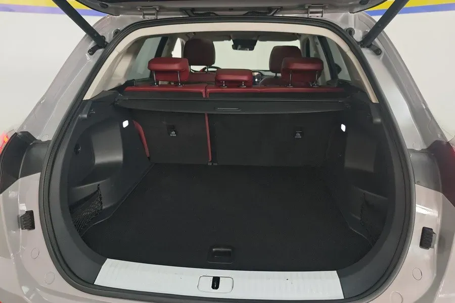 2023 HongQi HS5 2.0T 252HP L4 8AT,autocango,china used car exporter,china ev exporter,chinese used car exporter,chinese used ev exporter