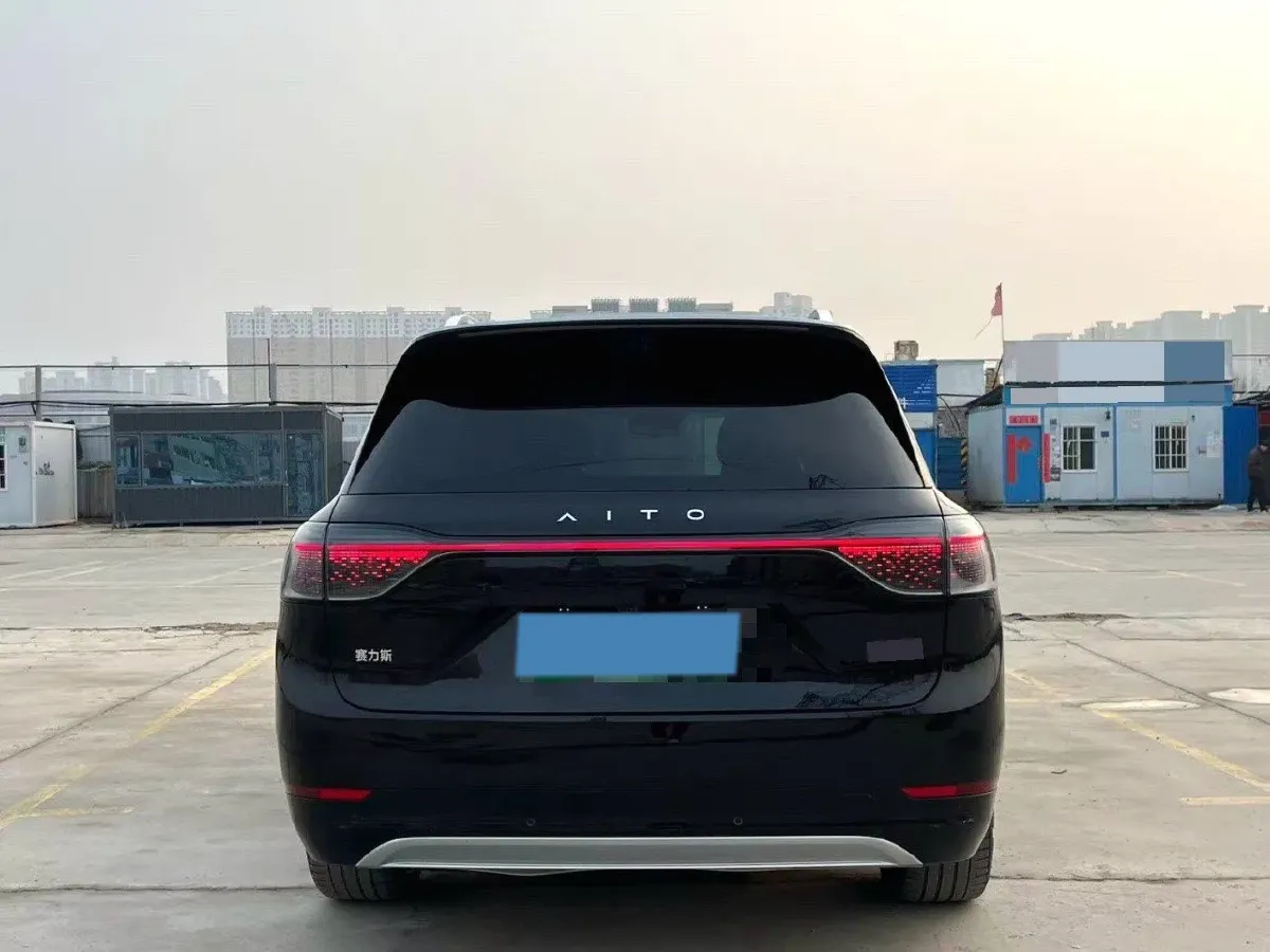 2025 AITO AITO M9 REEV 160HP REEV 52KWH,autocango,china used car exporter,china ev exporter,chinese used car exporter,chinese used ev exporter