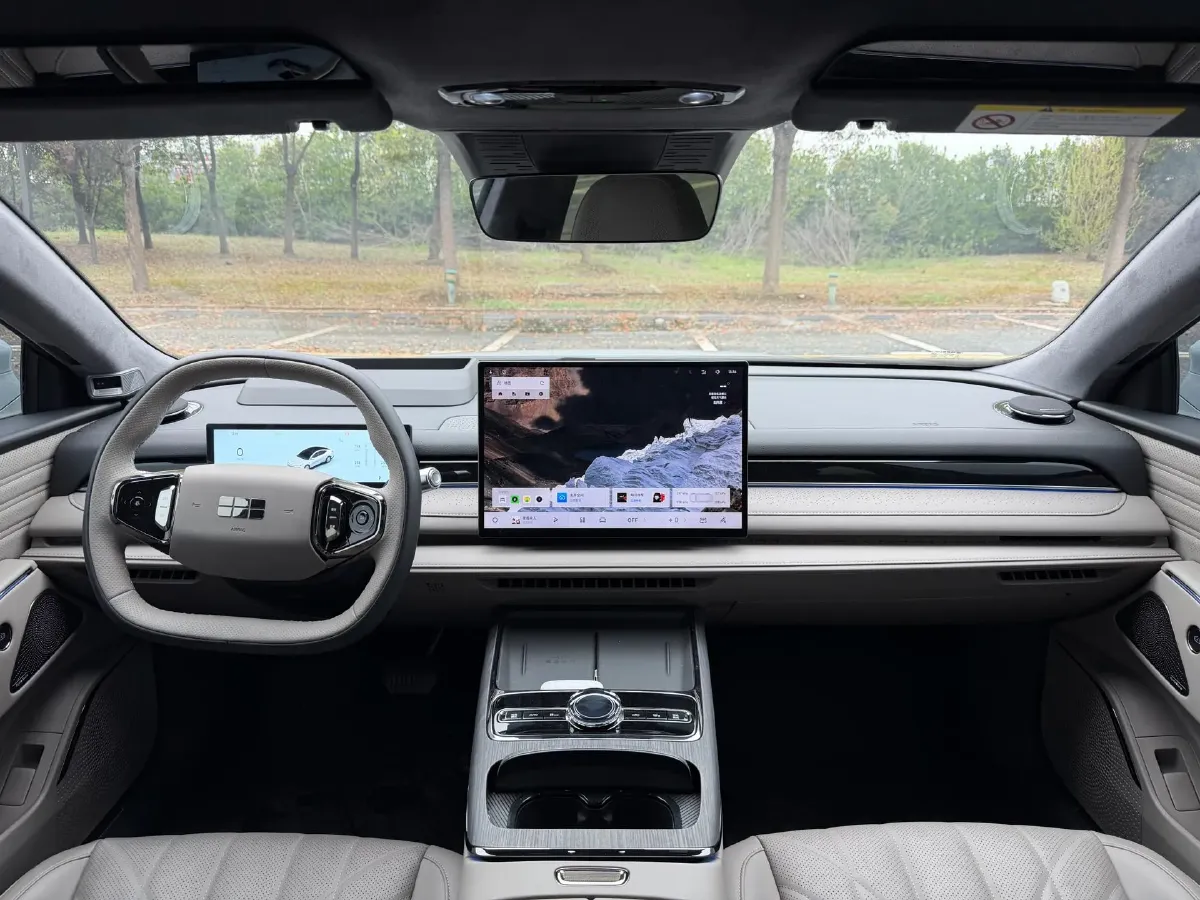 2025 Geely Galaxy Starshine 8 1.5L 112HP L4 1DHT PHEV,autocango,china used car exporter,china ev exporter,chinese used car exporter,chinese used ev exporter