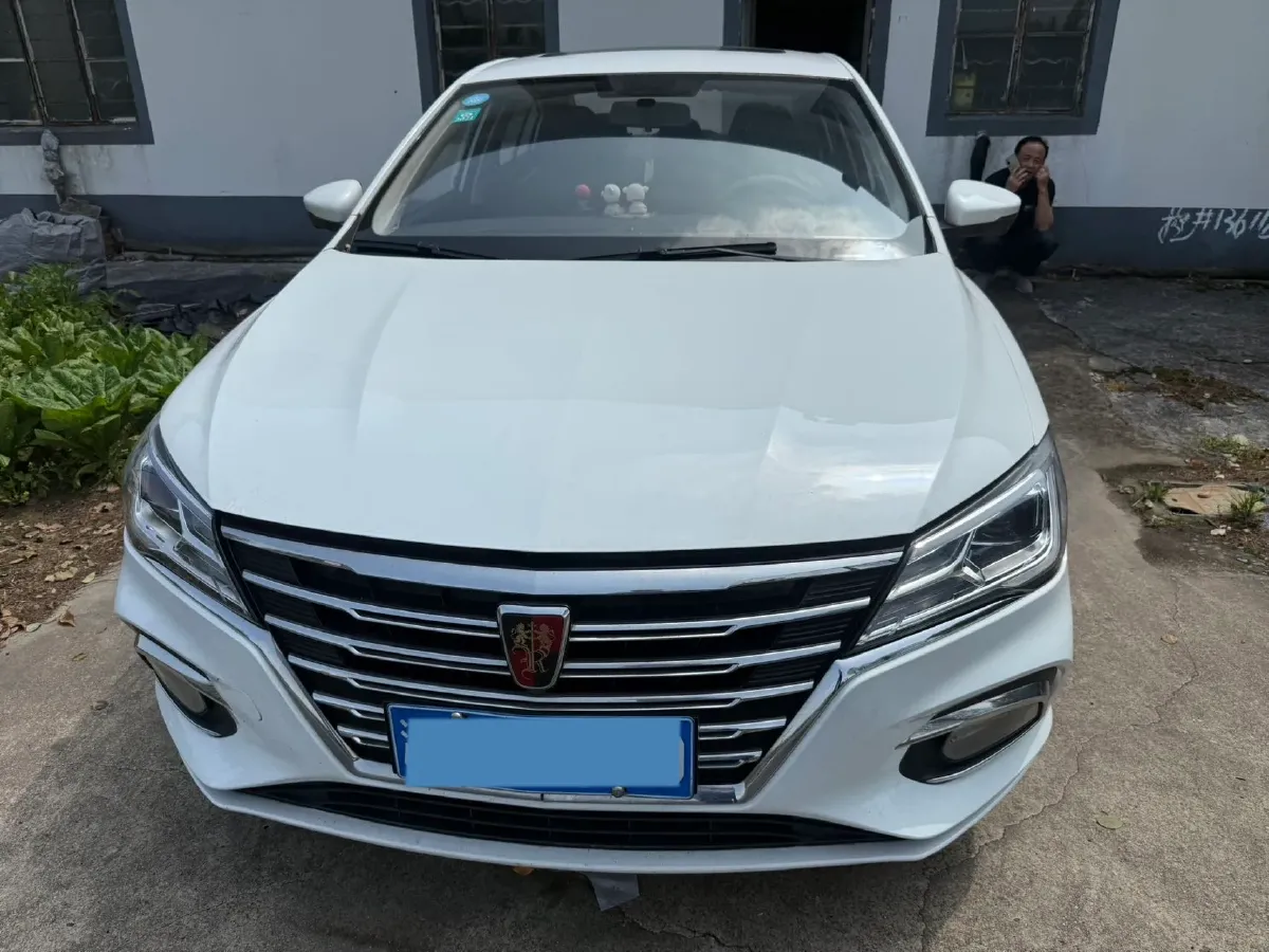 2019 Roewe i5 1.5L 120HP L4 CVT,autocango,china used car exporter,china ev exporter,chinese used car exporter,chinese used ev exporter