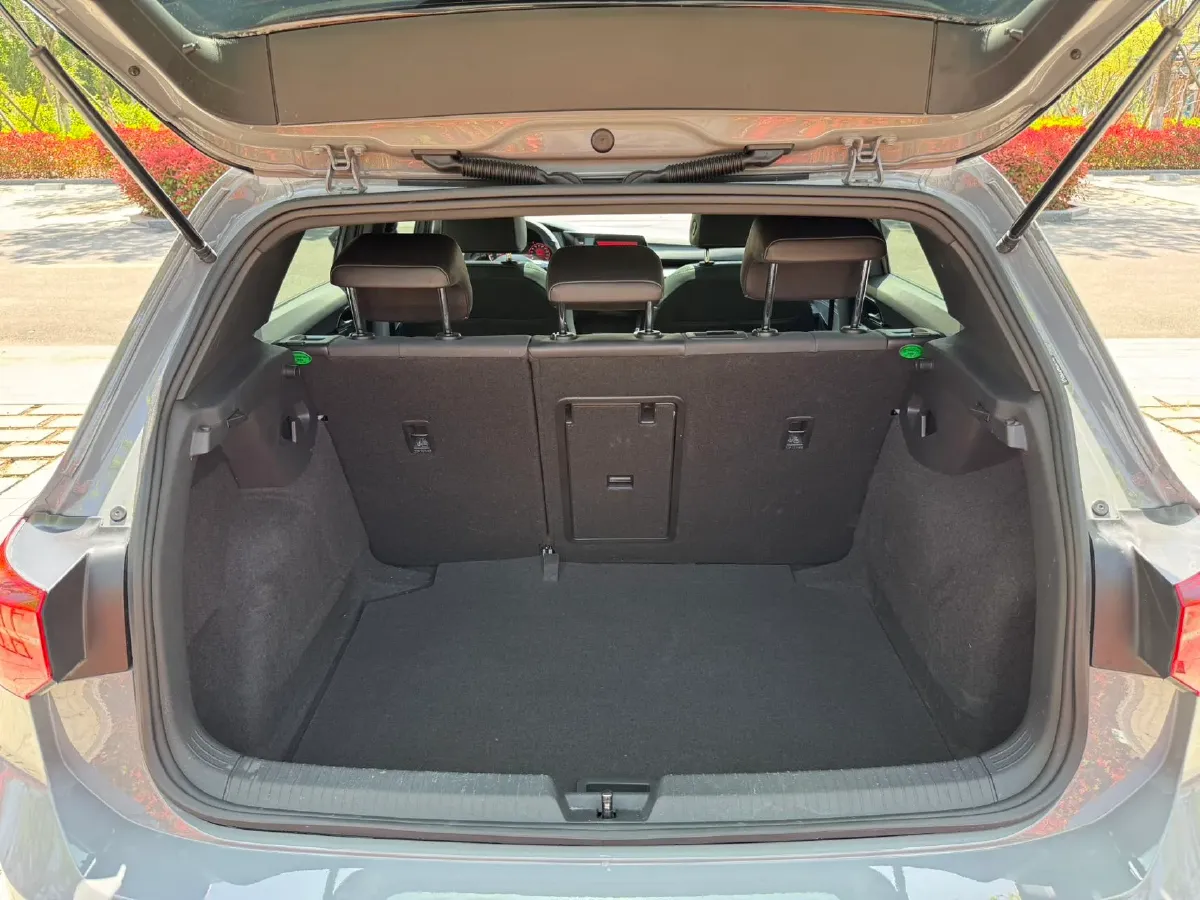 2021 Volkswagen Golf 1.4T 150HP L4 7DCT,autocango,china used car exporter,china ev exporter,chinese used car exporter,chinese used ev exporter