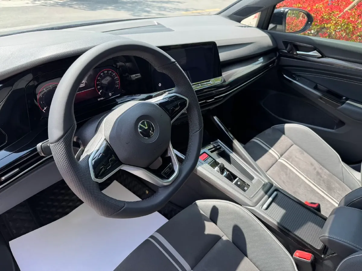 2021 Volkswagen Golf 1.4T 150HP L4 7DCT,autocango,china used car exporter,china ev exporter,chinese used car exporter,chinese used ev exporter