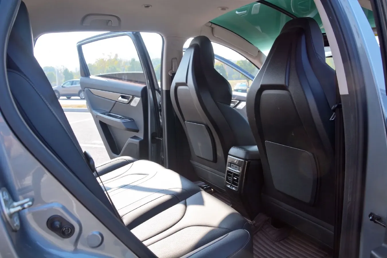 2020 Xpeng G3 BEV 66.5KWH,autocango,china used car exporter,china ev exporter,chinese used car exporter,chinese used ev exporter