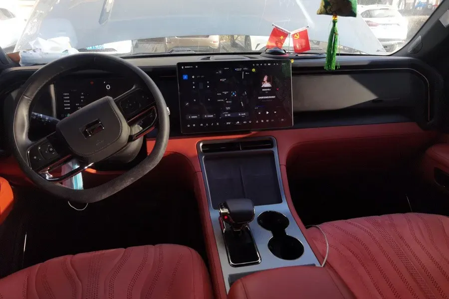 2023 ROXROX 01 1.5T 152HP L4 REEV 56.01KWH,autocango,china used car exporter,china ev exporter,chinese used car exporter,chinese used ev exporter