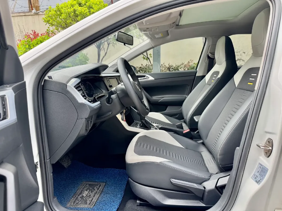 2019 Volkswagen Polo 1.5L 113HP L4 6AT,autocango,china used car exporter,china ev exporter,chinese used car exporter,chinese used ev exporter