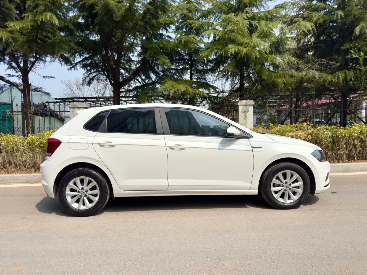 2019 Volkswagen Polo 1.5L 113HP L4 6AT,autocango,china used car exporter,china ev exporter,chinese used car exporter,chinese used ev exporter