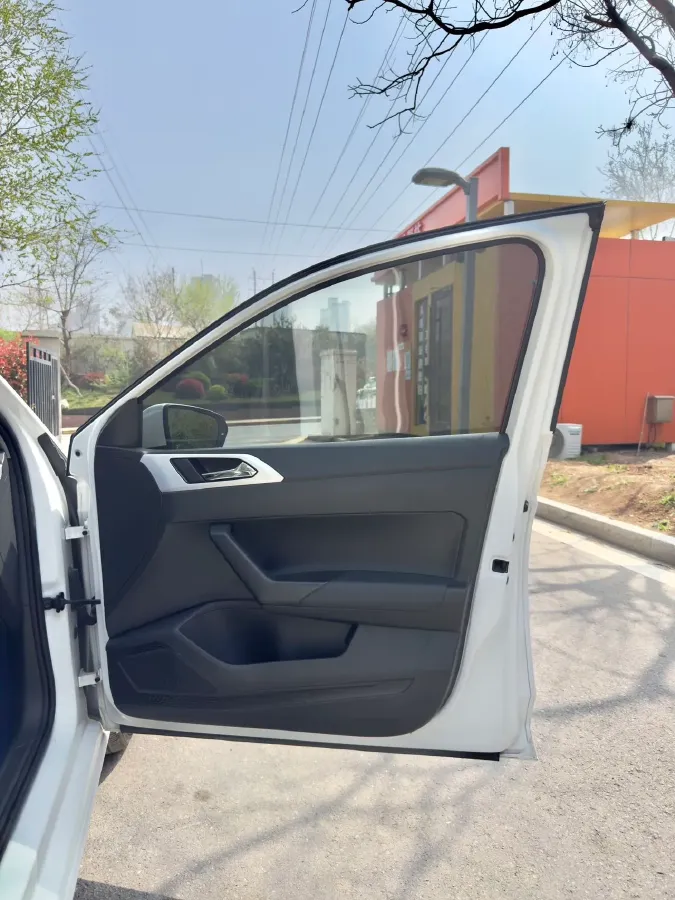 2019 Volkswagen Polo 1.5L 113HP L4 6AT,autocango,china used car exporter,china ev exporter,chinese used car exporter,chinese used ev exporter