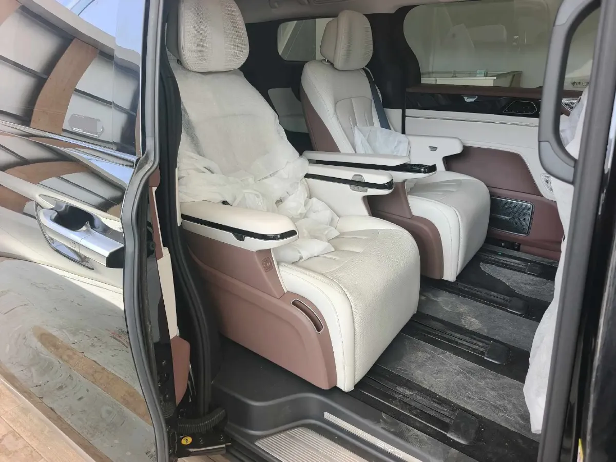 2025 BYD Xia 1.5T 156HP L4 E-CVT PHEV 36.6KWH,autocango,china used car exporter,china ev exporter,chinese used car exporter,chinese used ev exporter