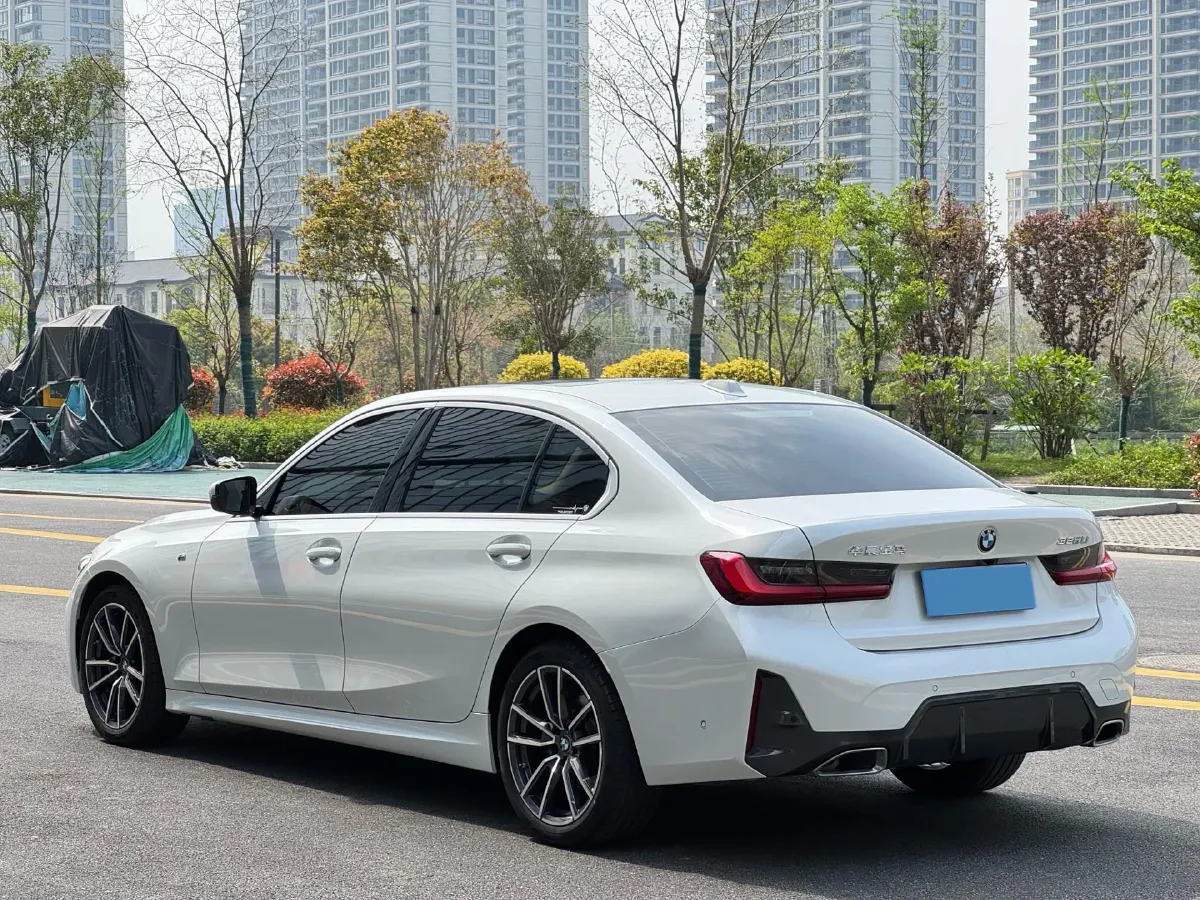 2023 BMW 3 Series 2.0T 184HP L4 8AT,autocango,china used car exporter,china ev exporter,chinese used car exporter,chinese used ev exporter