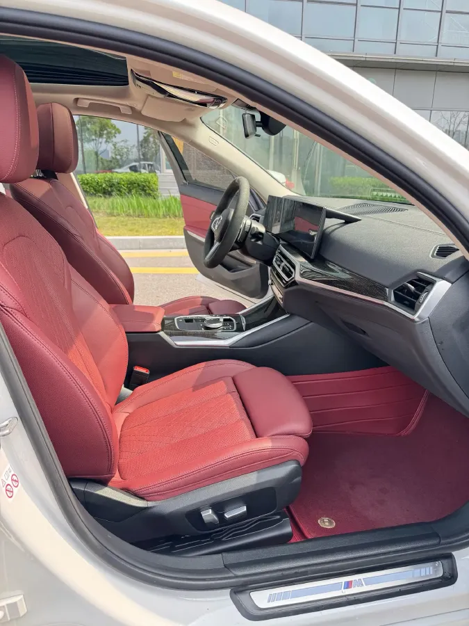 2023 BMW 3 Series 2.0T 184HP L4 8AT,autocango,china used car exporter,china ev exporter,chinese used car exporter,chinese used ev exporter