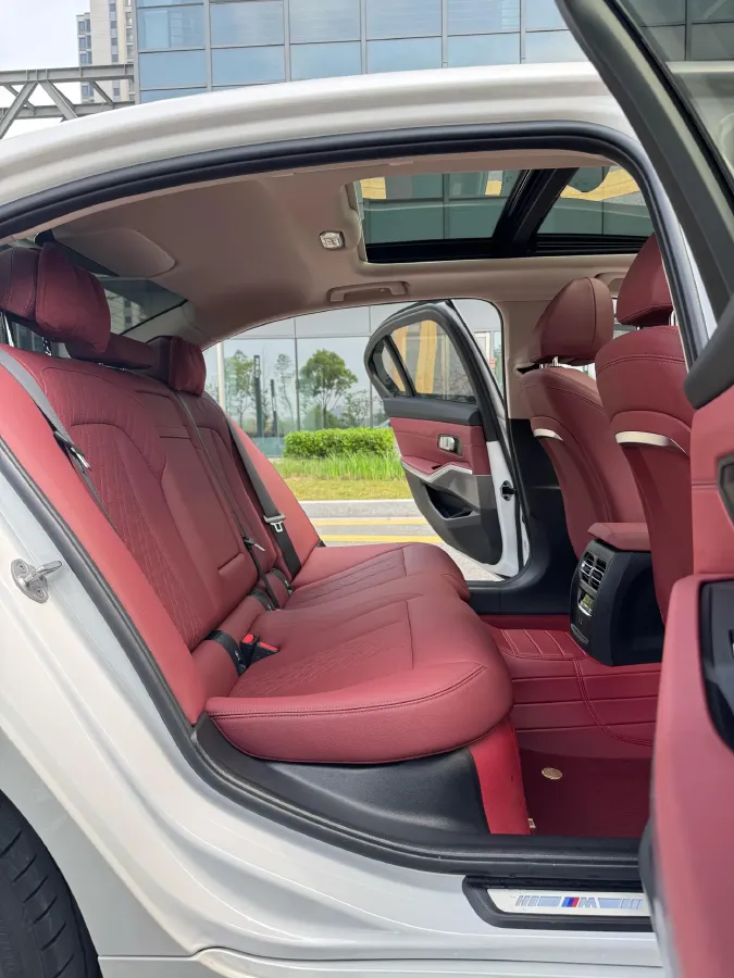 2023 BMW 3 Series 2.0T 184HP L4 8AT,autocango,china used car exporter,china ev exporter,chinese used car exporter,chinese used ev exporter