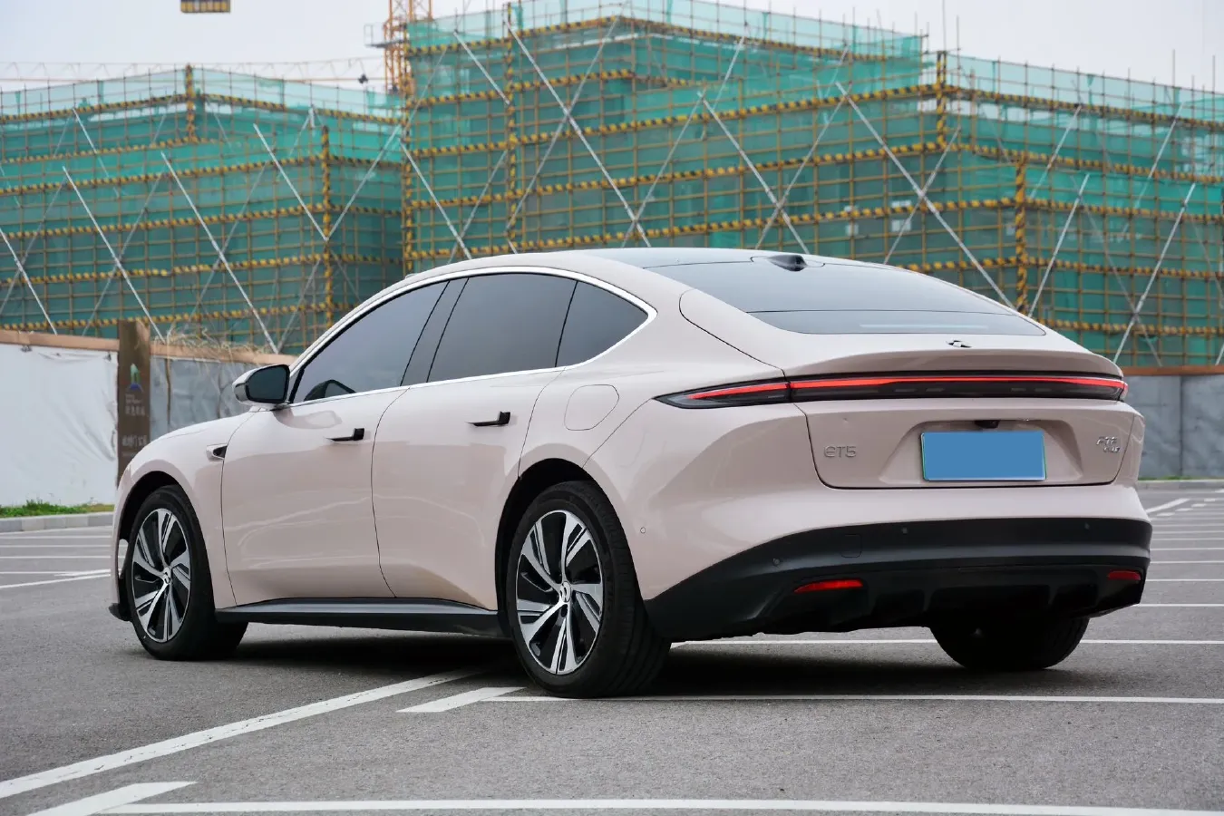 2022 JunTian HeiWuShi Youth 2.0T 203HP L4 6AT,autocango,china used car exporter,china ev exporter,chinese used car exporter,chinese used ev exporter