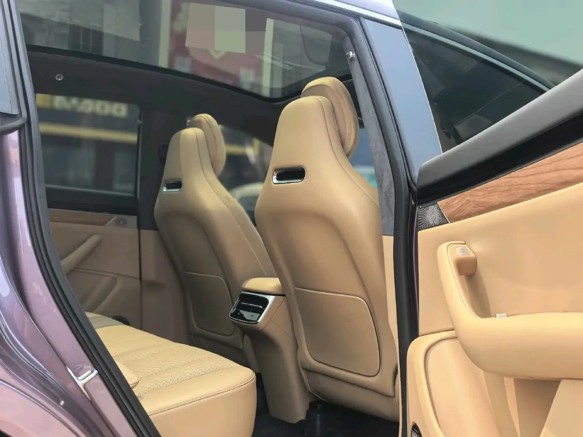 2024 HIMA R7 BEV 82KWH,autocango,china used car exporter,china ev exporter,chinese used car exporter,chinese used ev exporter