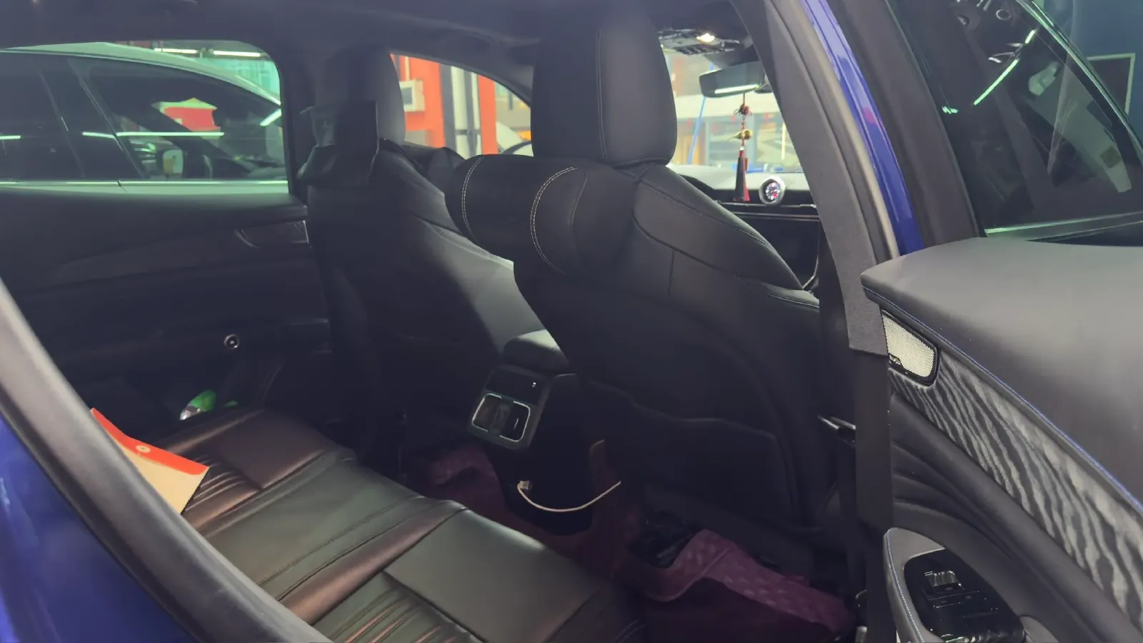 2022 Maserati Levante 2.0T 330HP L4 8AT,autocango,china used car exporter,china ev exporter,chinese used car exporter,chinese used ev exporter