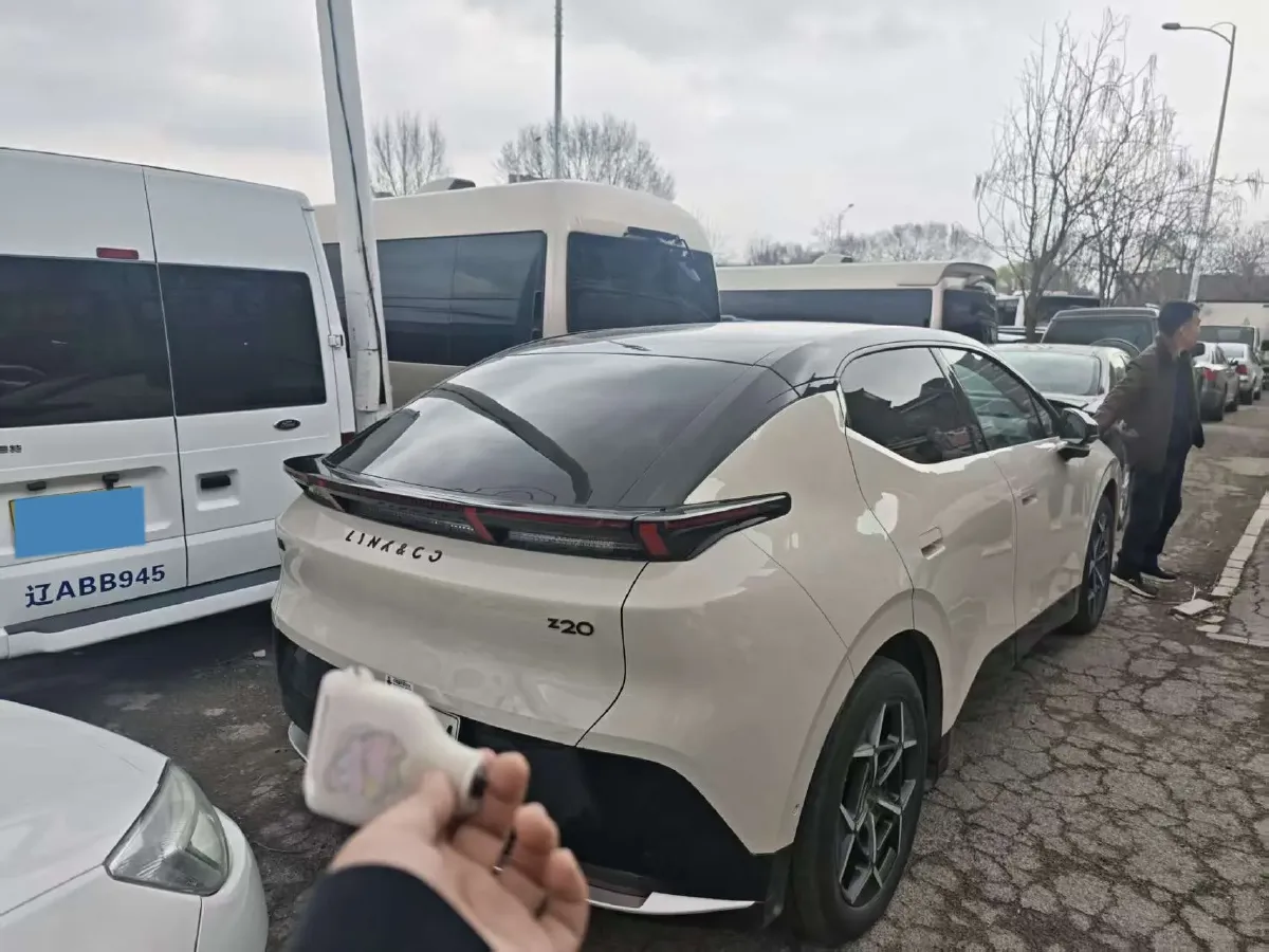 2025 Jetour Freeman 1.5T 184HP L4 7DCT,autocango,china used car exporter,china ev exporter,chinese used car exporter,chinese used ev exporter