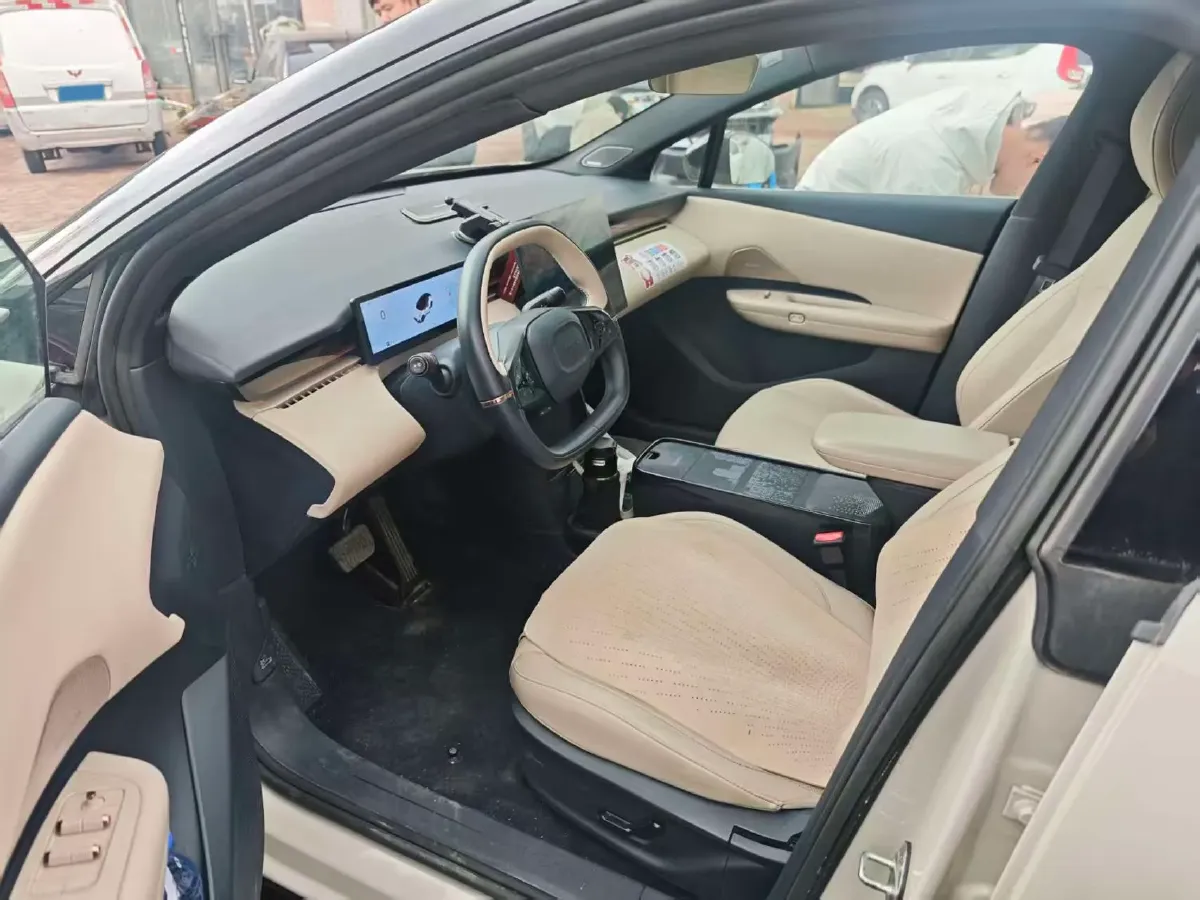 2025 Jetour Freeman 1.5T 184HP L4 7DCT,autocango,china used car exporter,china ev exporter,chinese used car exporter,chinese used ev exporter