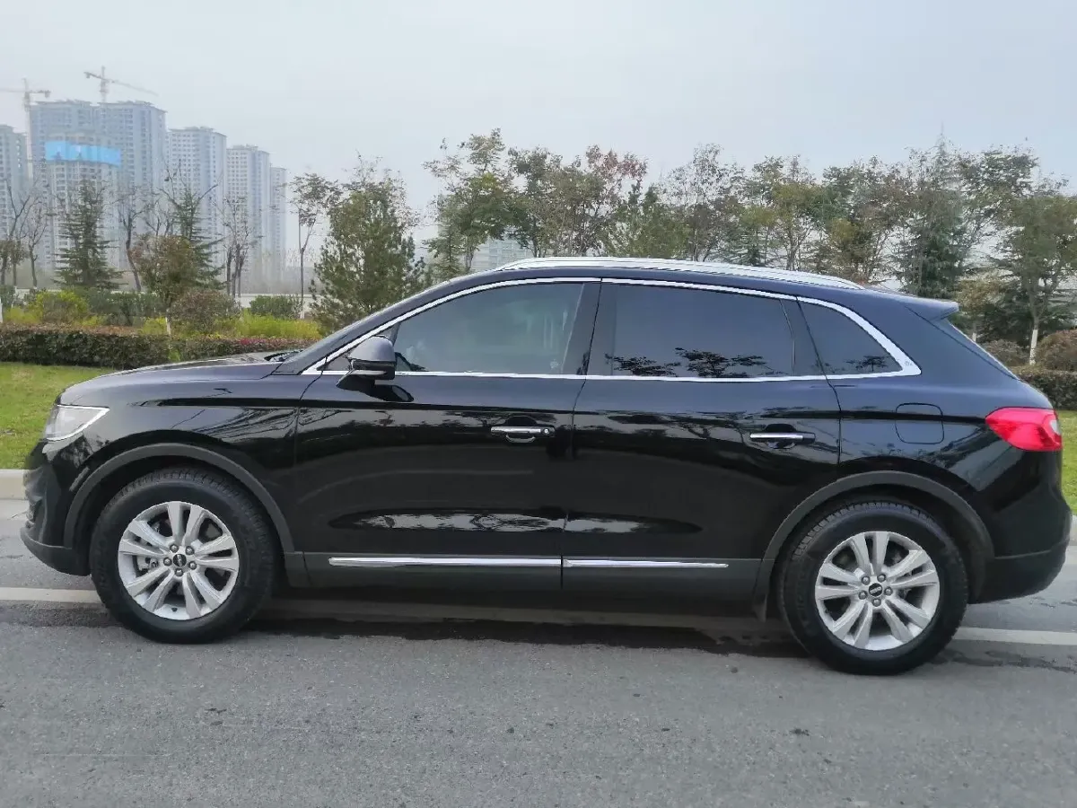 2018 Lincoln MKX 2.0T 253HP L4 6AT,autocango,china used car exporter,china ev exporter,chinese used car exporter,chinese used ev exporter