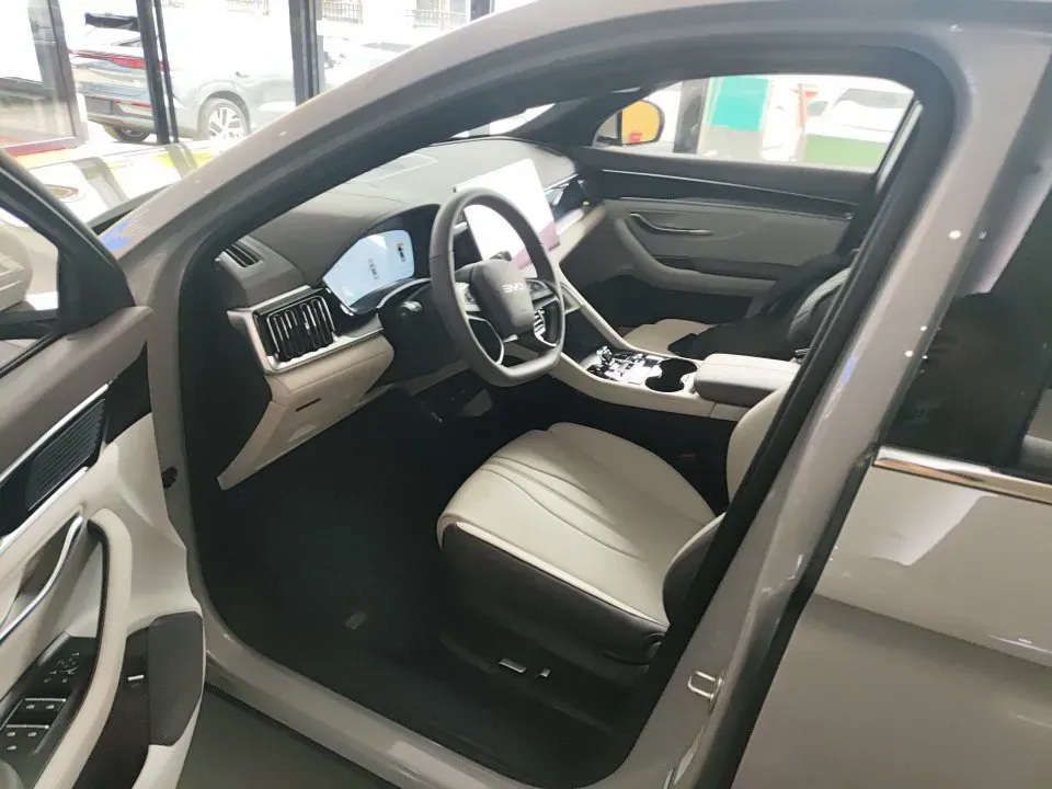 2025 BYD Song Plus 1.5L 101HP L4 E-CVT PHEV 18.3KWH,autocango,china used car exporter,china ev exporter,chinese used car exporter,chinese used ev exporter
