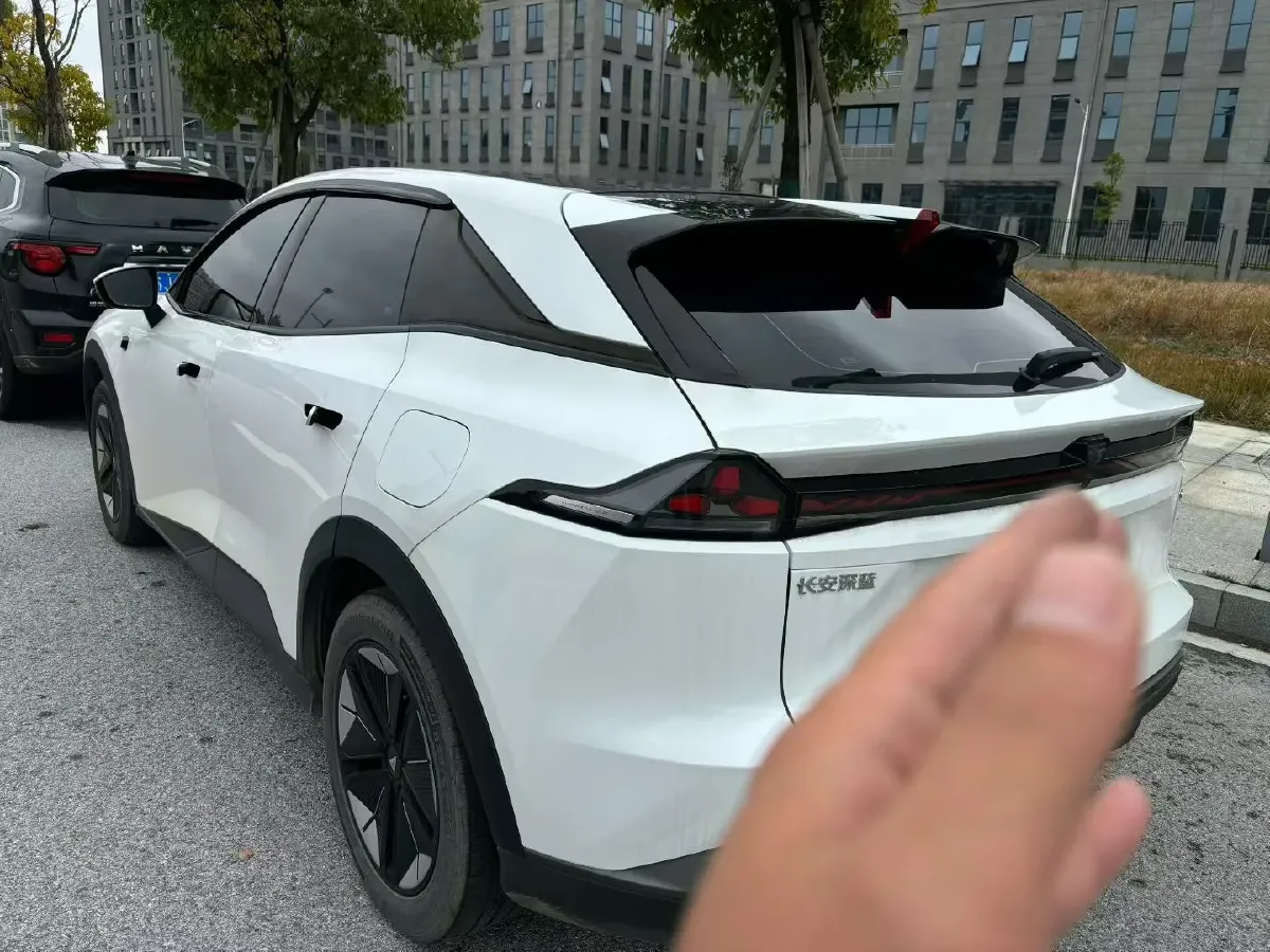 2023 Deepal S07 1.5L 95HP L4 REEV 31.73KWH,autocango,china used car exporter,china ev exporter,chinese used car exporter,chinese used ev exporter