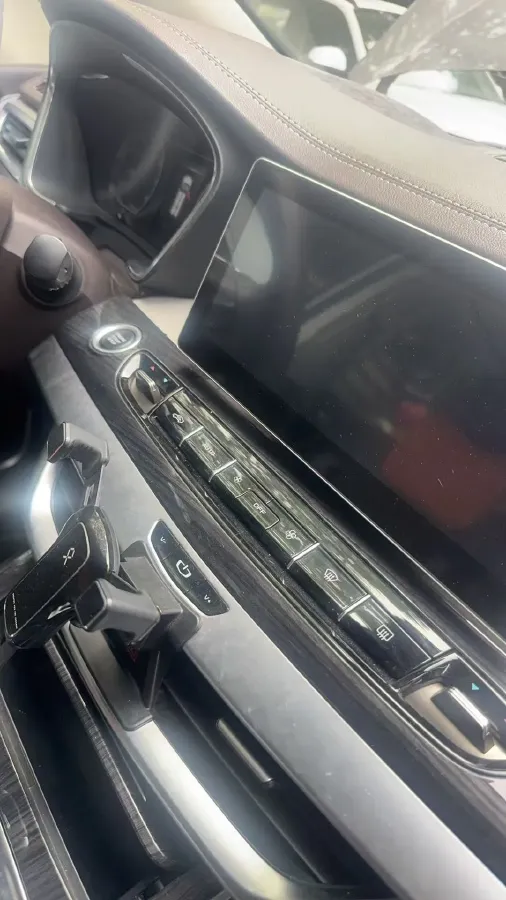 2021 Geely JiaJi 1.8T 184HP L4 7DCT,autocango,china used car exporter,china ev exporter,chinese used car exporter,chinese used ev exporter