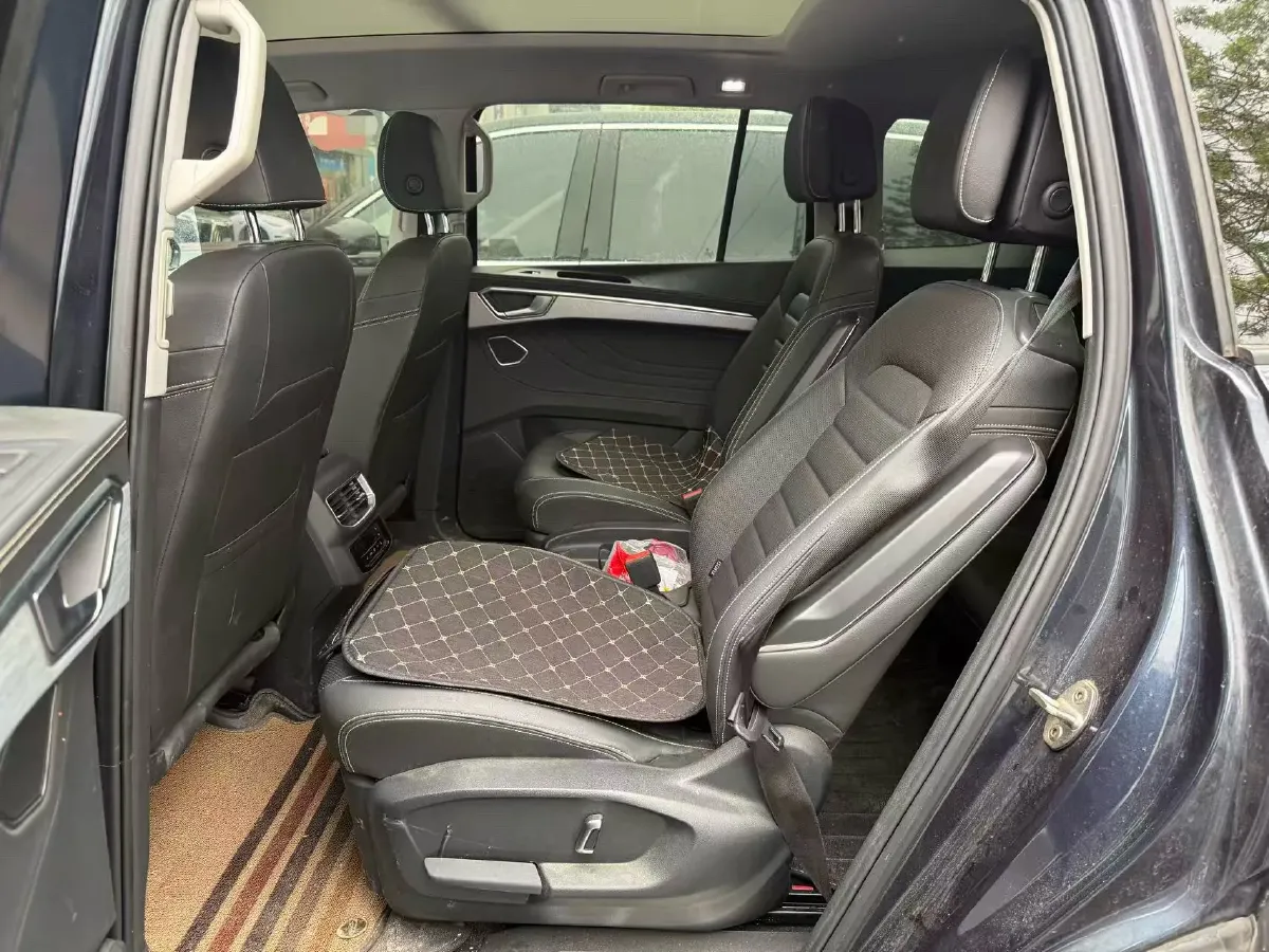 2021 Volkswagen Talagon 2.0T 220HP L4 7DCT,autocango,china used car exporter,china ev exporter,chinese used car exporter,chinese used ev exporter