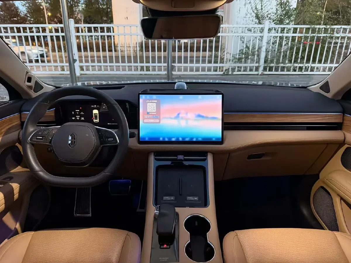 2022 Infiniti Q50L 2.0T 211HP L4 7AT,autocango,china used car exporter,china ev exporter,chinese used car exporter,chinese used ev exporter