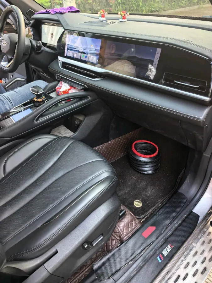 2024 Geely Monjaro 2.0T 218HP L4 7DCT,autocango,china used car exporter,china ev exporter,chinese used car exporter,chinese used ev exporter