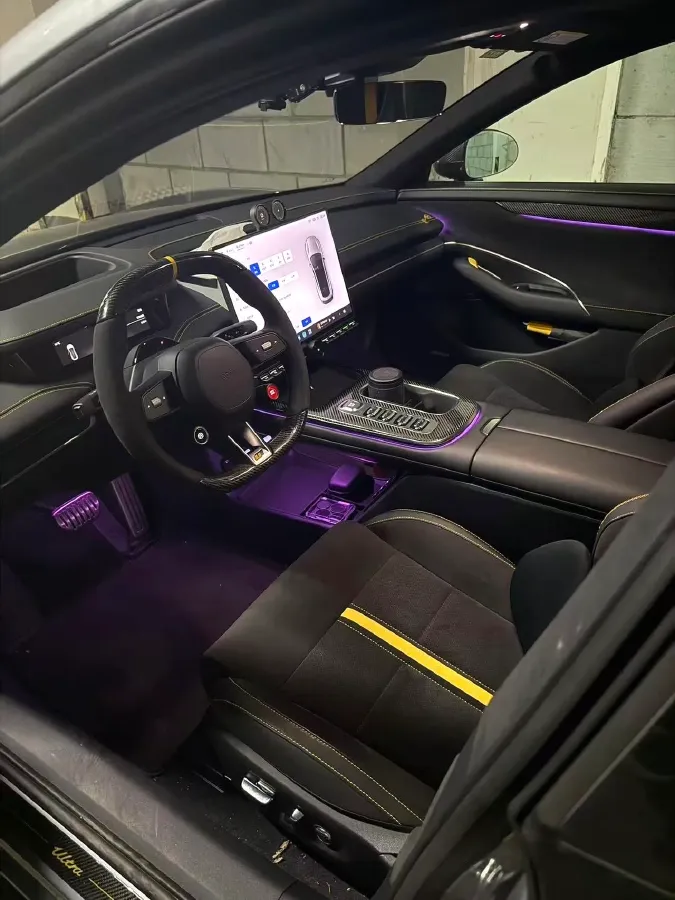 2025 MI SU7 Ultra BEV 93.7KWH,autocango,china used car exporter,china ev exporter,chinese used car exporter,chinese used ev exporter