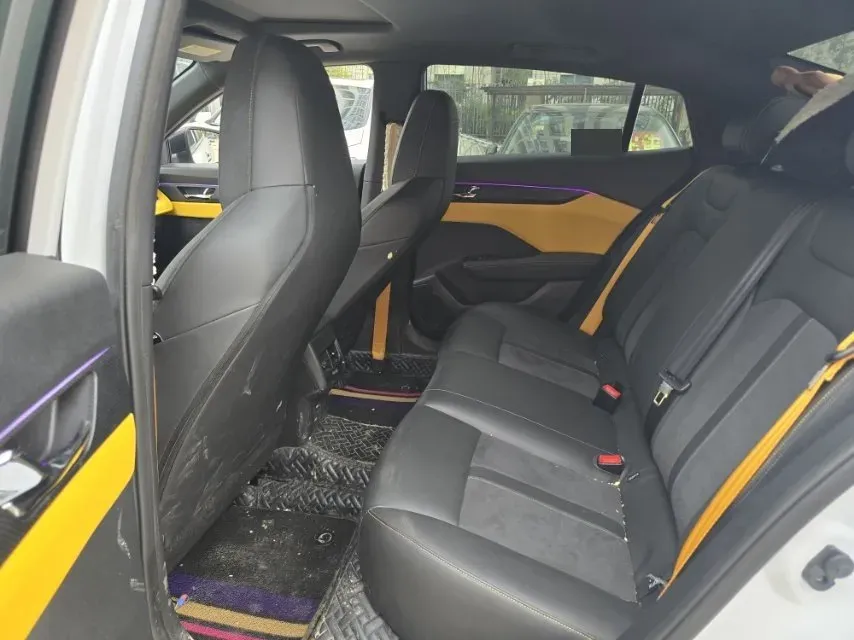 2023 DongFeng Aeolus YiXuan 1.5T 197HP L4 6DCT,autocango,china used car exporter,china ev exporter,chinese used car exporter,chinese used ev exporter