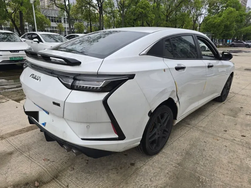 2023 DongFeng Aeolus YiXuan 1.5T 197HP L4 6DCT,autocango,china used car exporter,china ev exporter,chinese used car exporter,chinese used ev exporter
