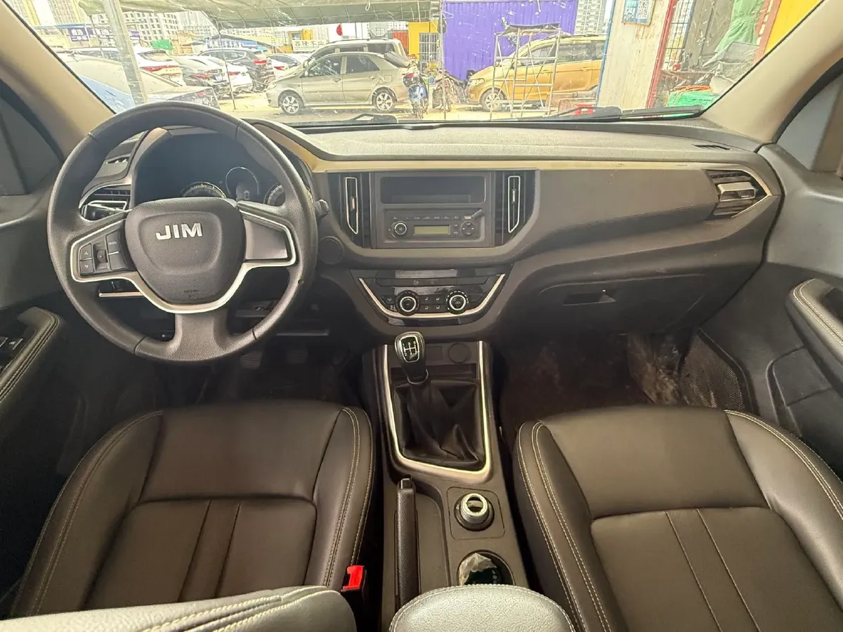 2022 Isuzu RE-MAX Jim 2.8T 120HP L4 5MT,autocango,china used car exporter,china ev exporter,chinese used car exporter,chinese used ev exporter