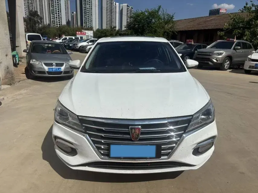 2020 Roewe i5 1.5L 120HP L4 CVT,autocango,china used car exporter,china ev exporter,chinese used car exporter,chinese used ev exporter