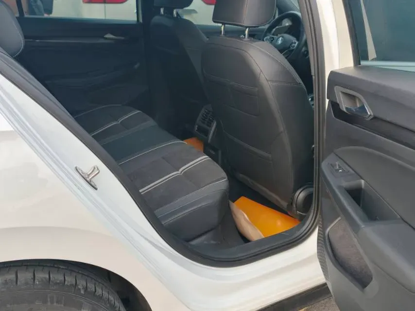 2023 Volkswagen Golf 1.4T 150HP L4 7DCT,autocango,china used car exporter,china ev exporter,chinese used car exporter,chinese used ev exporter