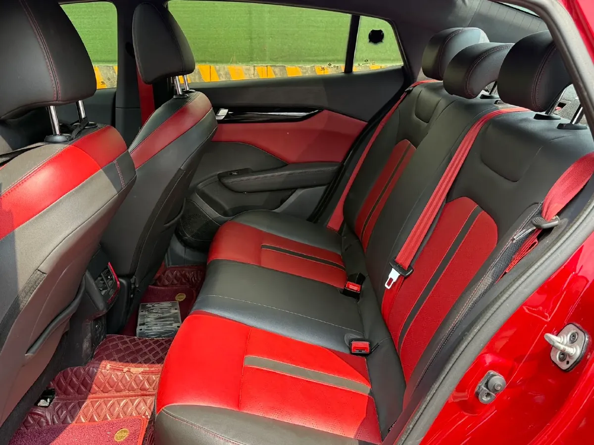 2021 DongFeng Aeolus YiXuan 1.5T 150HP L4 6DCT,autocango,china used car exporter,china ev exporter,chinese used car exporter,chinese used ev exporter